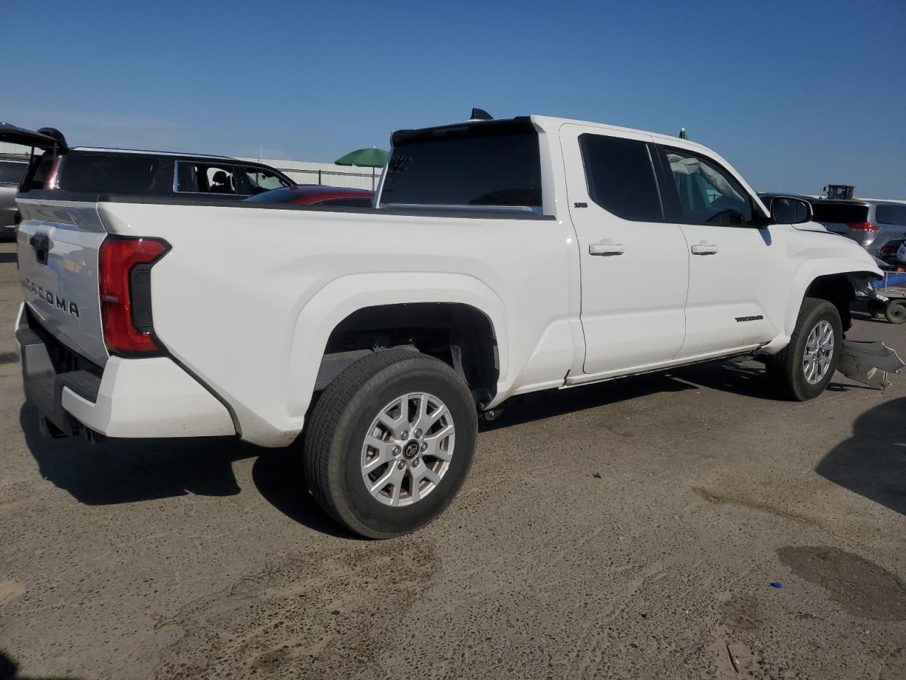 TOYOTA TACOMA 2024 VIN 3TYKB5FN1RT003779 photo 3