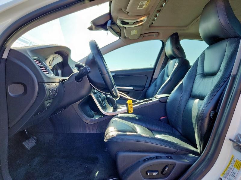  VOLVO S60 2014 White