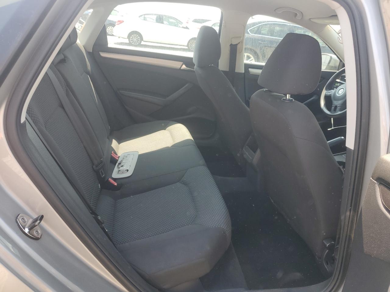 2013 Volkswagen Passat S VIN: 1VWAH7A37DC004661 Lot: 62065495