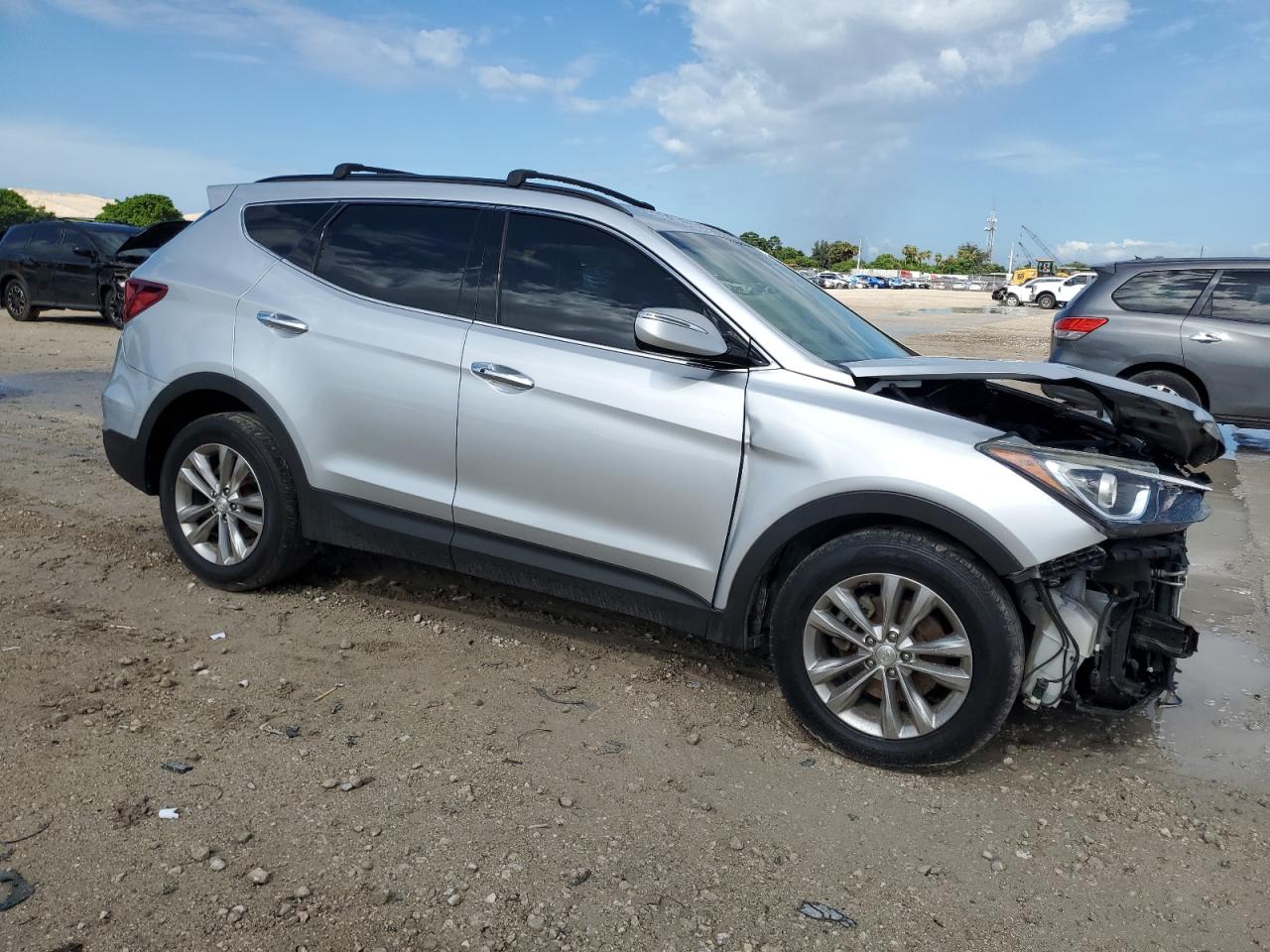 HYUNDAI SANTA FE 2018 VIN 5XYZUDLA8JG508459 photo 4