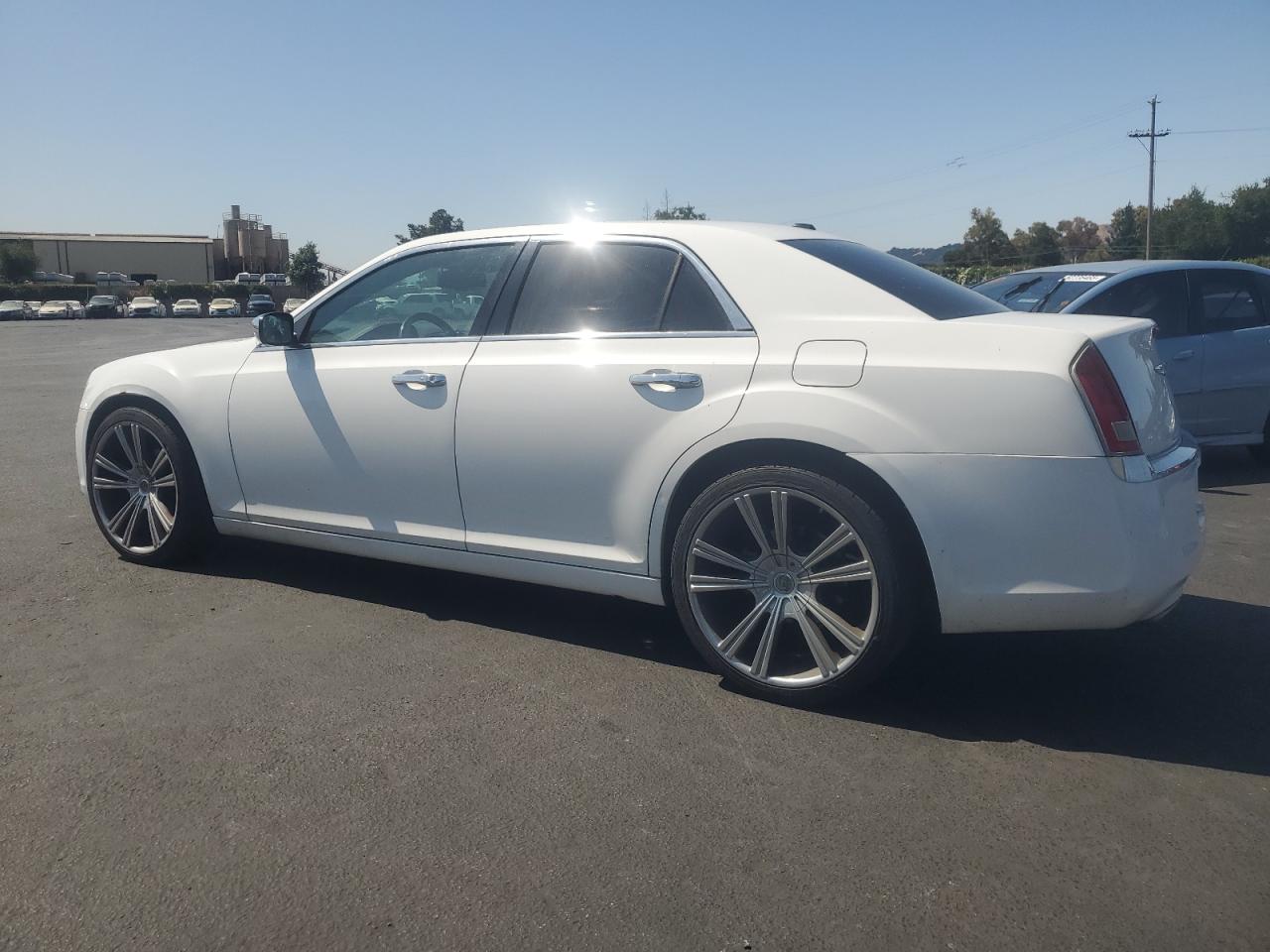 CHRYSLER 300 2012 VIN 2C3CCACG5CH310751 фото 2