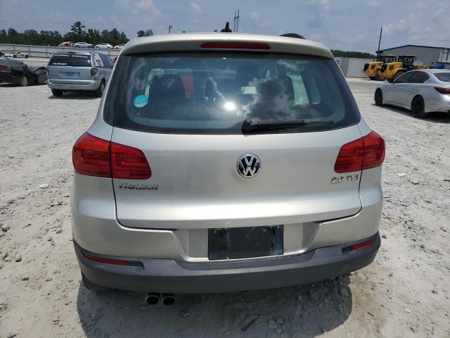Паркетники VOLKSWAGEN TIGUAN 2015 Серебристый