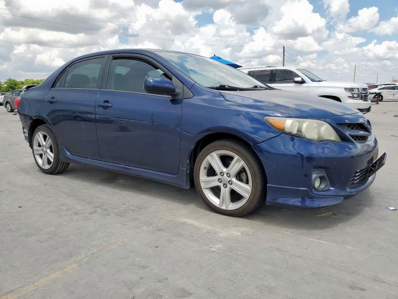 Sedans TOYOTA COROLLA 2013 Granatowy