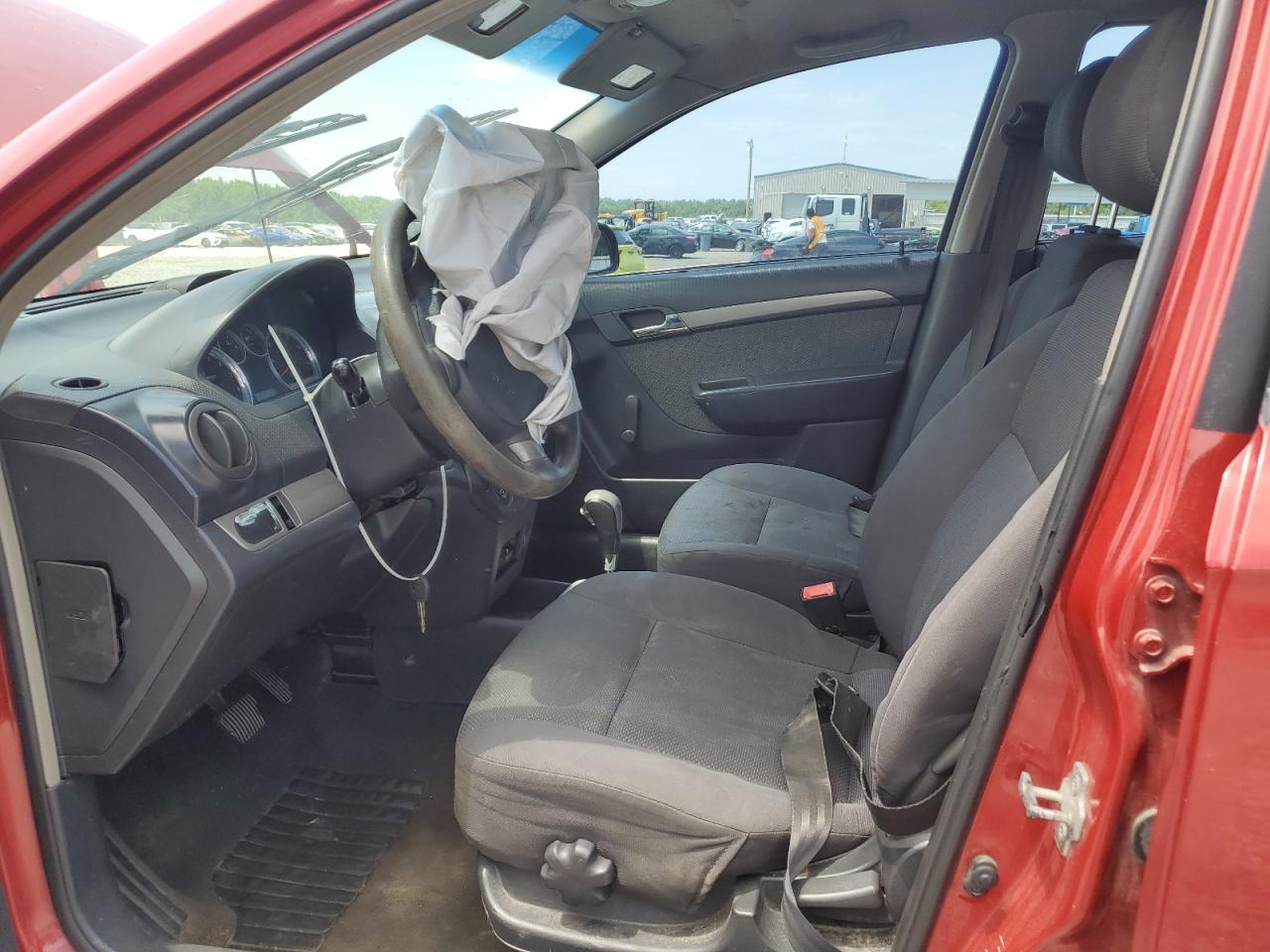2008 Chevrolet Aveo Base VIN: KL1TD56698B197977 Lot: 60850925