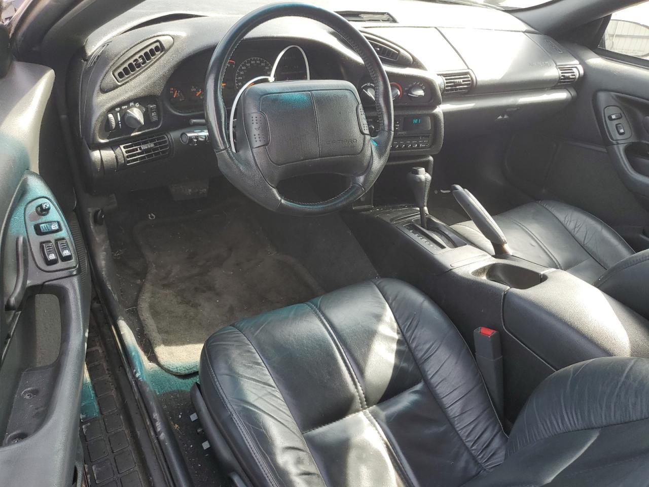 1996 Chevrolet Camaro Base VIN: 2G1FP22K4T2130665 Lot: 60147435