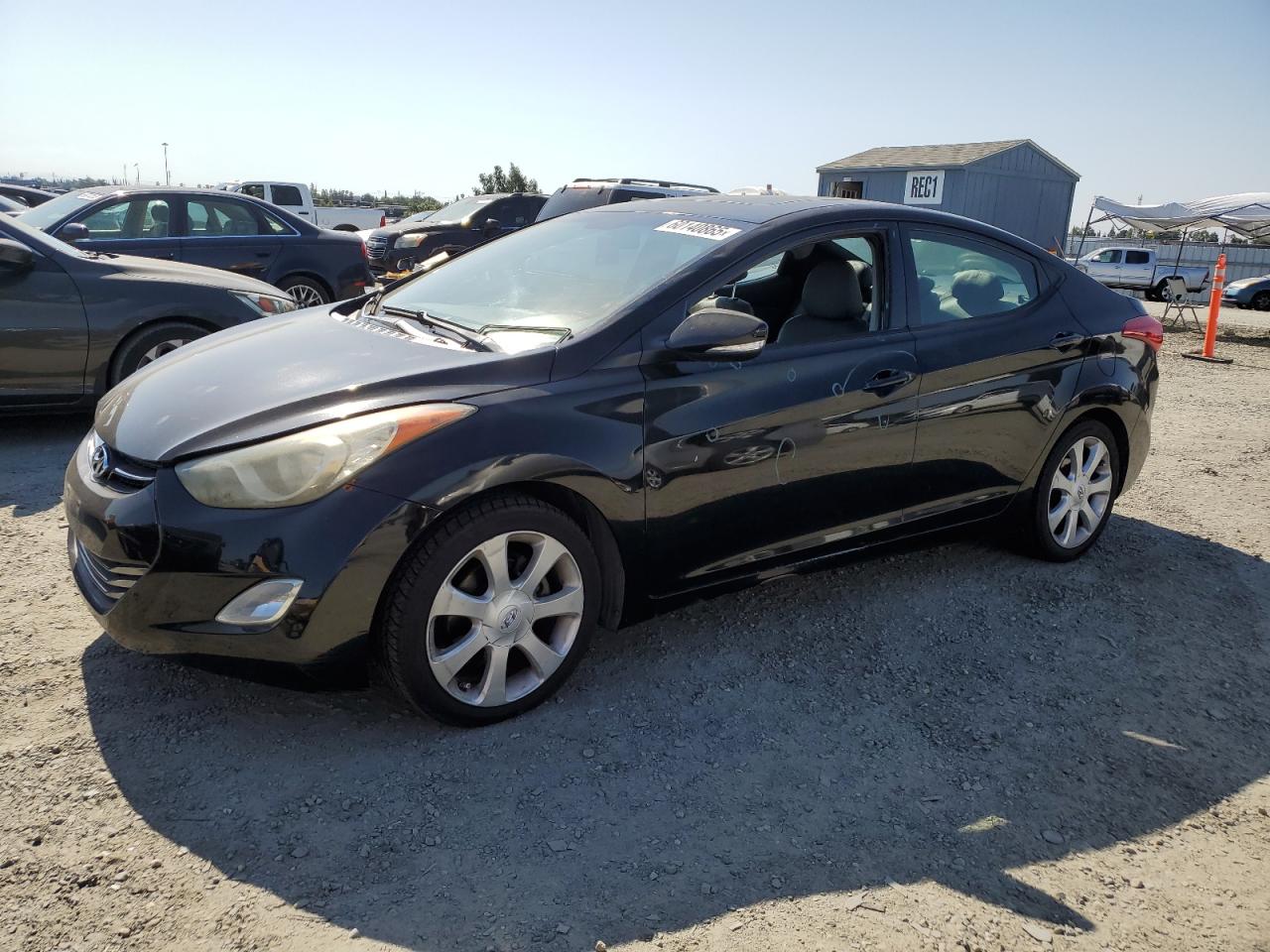 2011 Hyundai Elantra Gls zu verkaufen in Antelope, CA - Vandalism