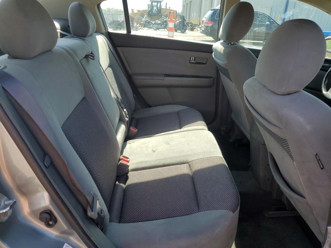 2007 Nissan Sentra 2.0 VIN: 3N1AB61E27L673075 Lot: 62341185