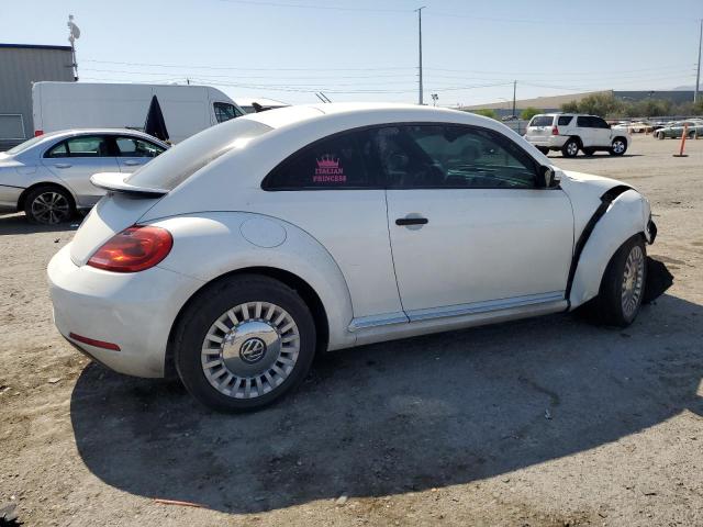  VOLKSWAGEN BEETLE 2016 Белы