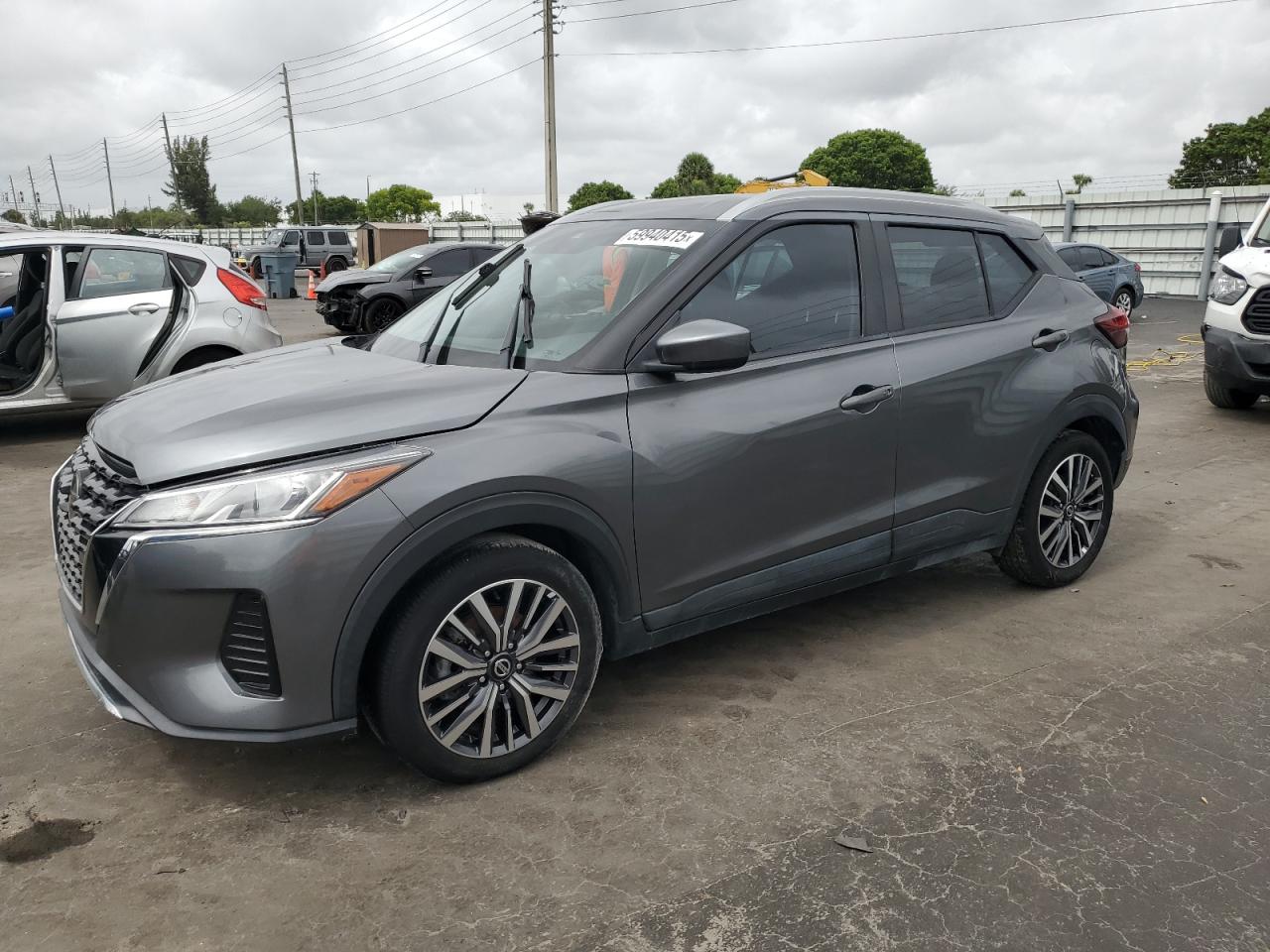 2021 Nissan Kicks Sv