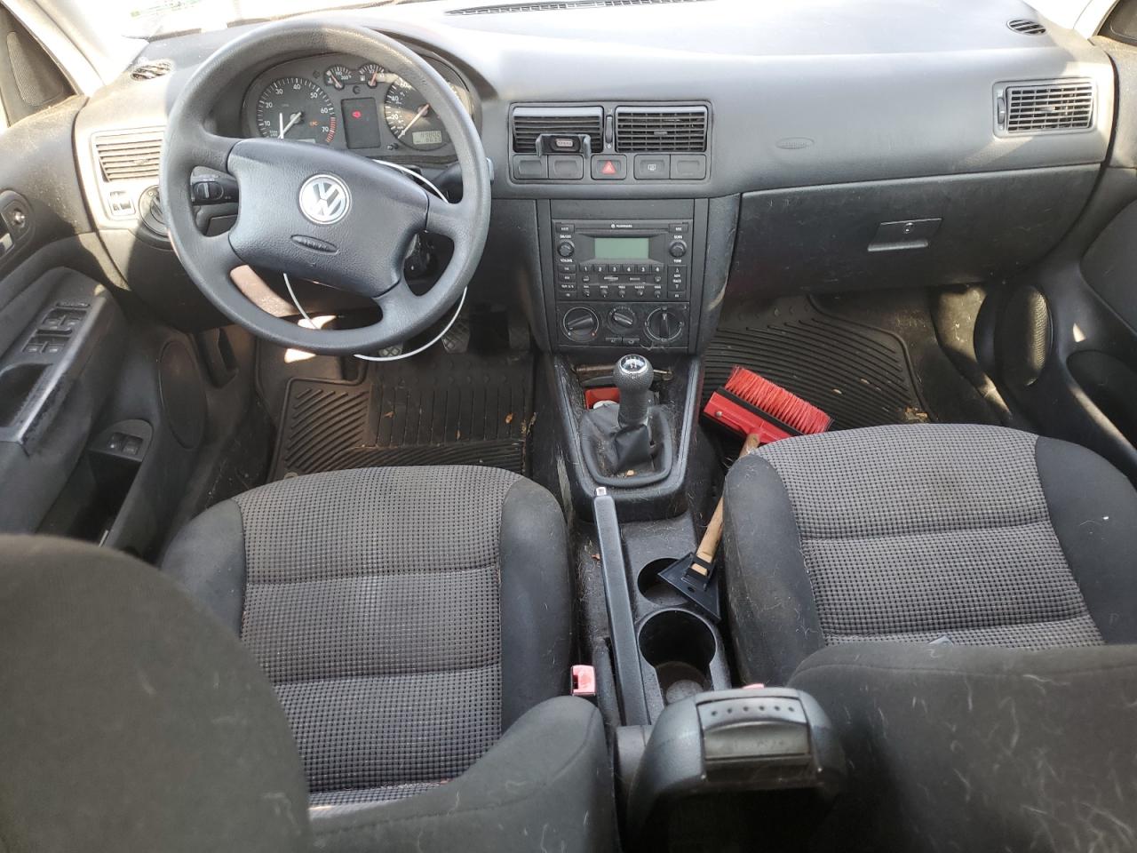 2005 Volkswagen Golf Gls VIN: 9BWGL61JX54002375 Lot: 62620195