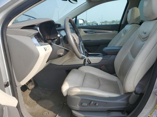 Паркетники CADILLAC XT5 2017 Серебристый