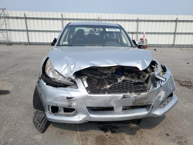  SUBARU LEGACY 2013 Srebrny