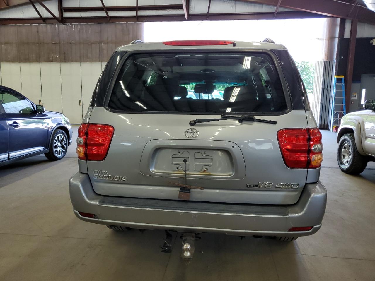 2004 Toyota Sequoia Sr5 VIN: 5TDBT44A84S207880 Lot: 62682115