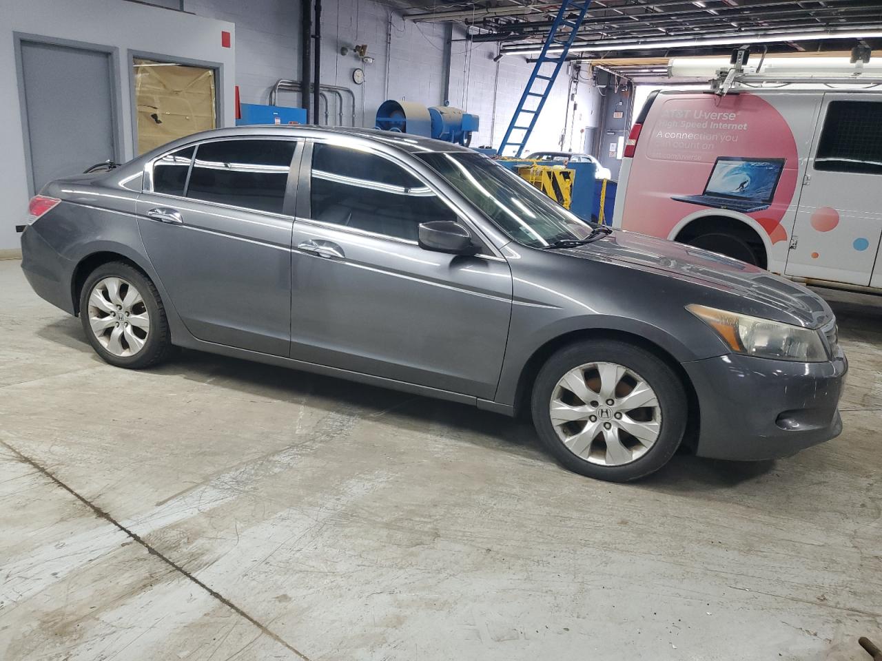 HONDA ACCORD 2008 VIN 1HGCP36888A070375 фото 4