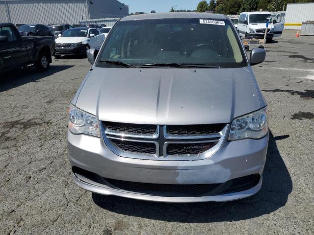 DODGE CARAVAN 2018 Серебристый