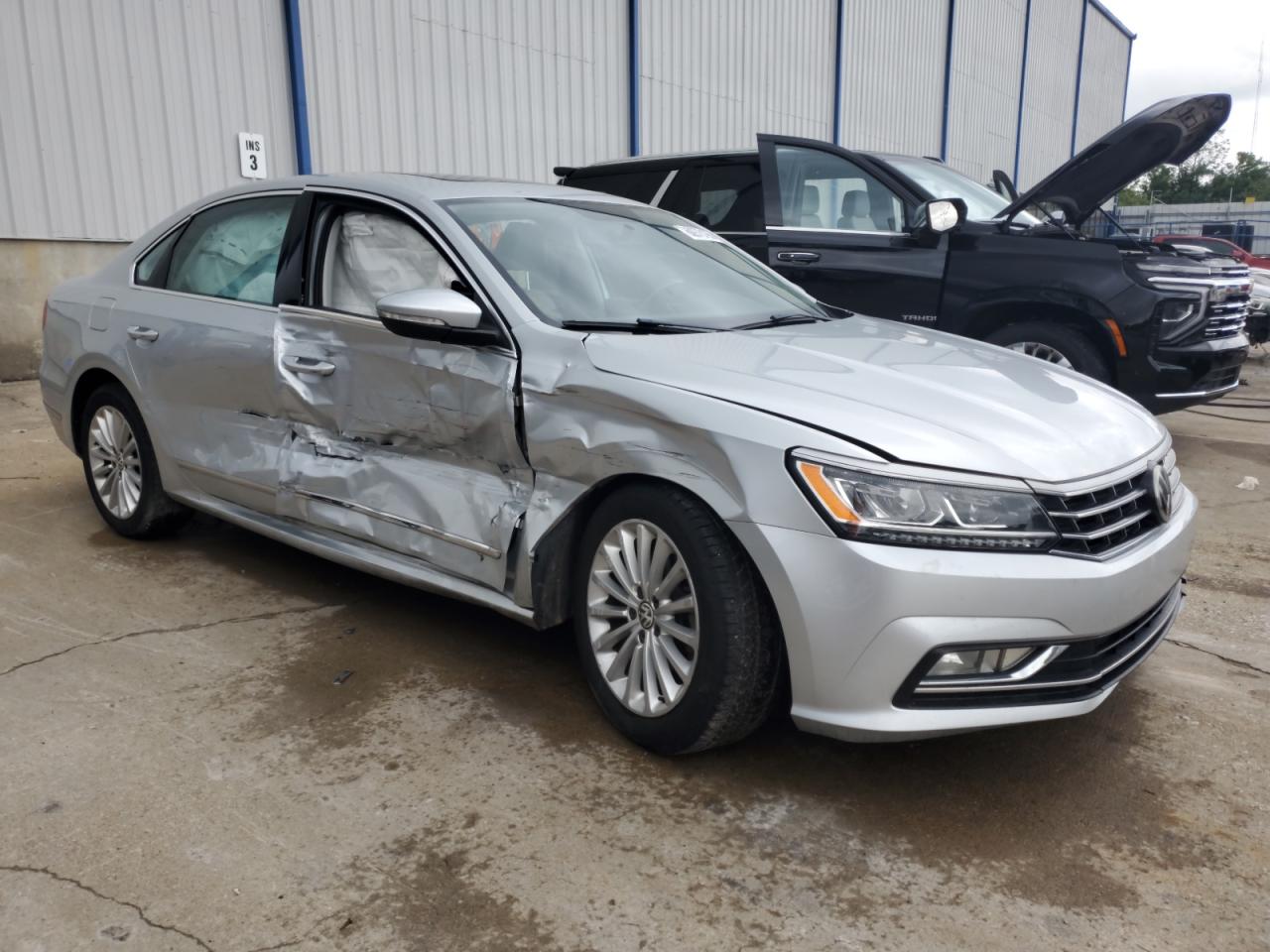 2016 Volkswagen Passat Se VIN: 1VWBT7A31GC026128 Lot: 60978165