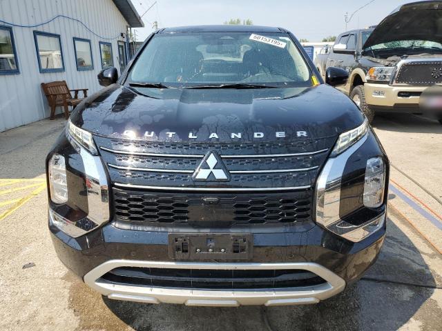  MITSUBISHI OUTLANDER 2022 Czarny