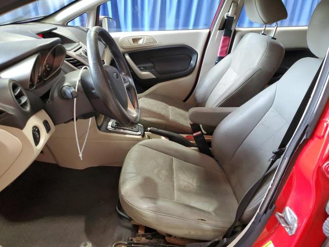 Sedans FORD FIESTA 2013 Red