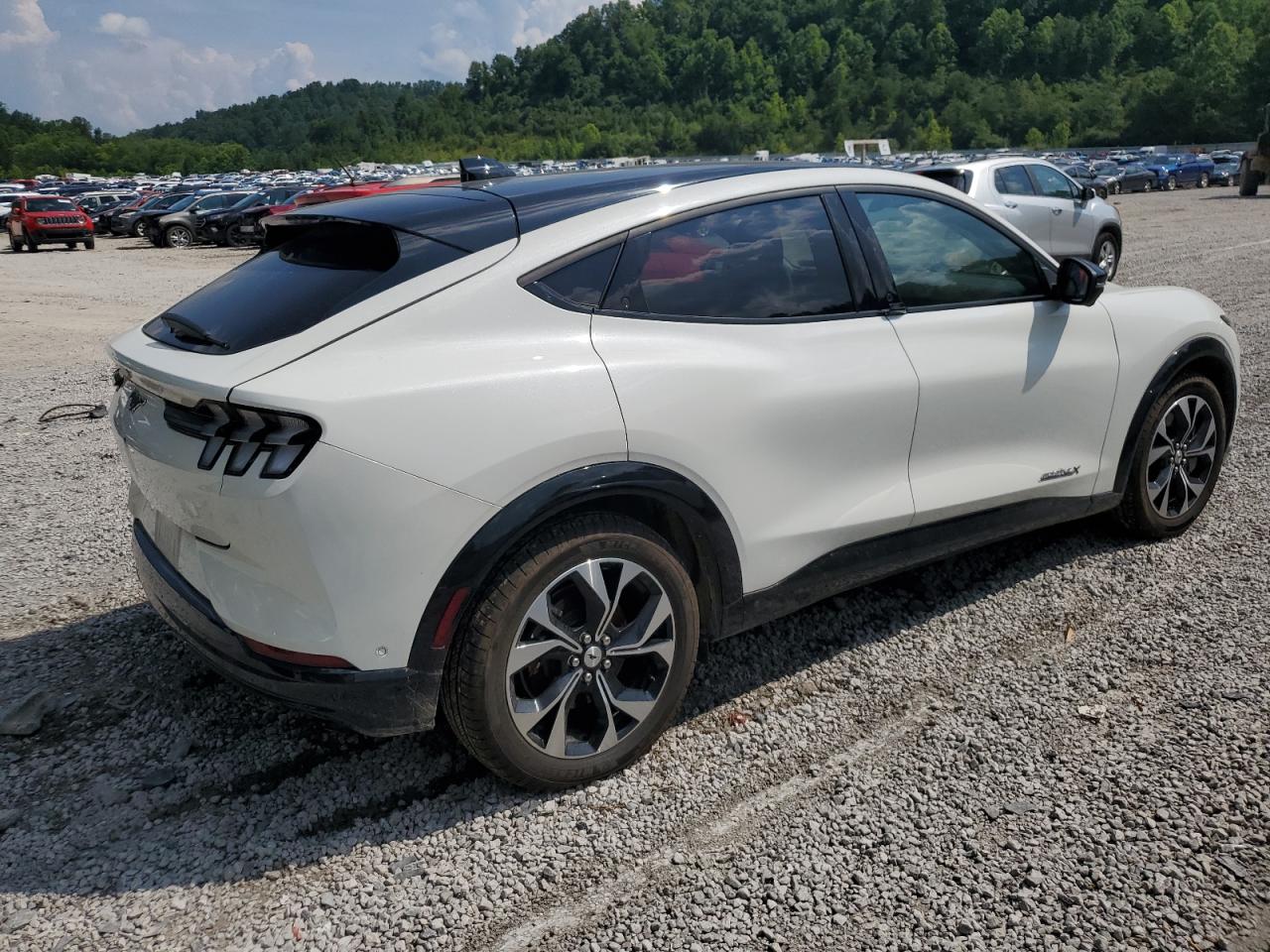 FORD MUSTANG 2023 VIN 3FMTK3SU7PMA77556 photo 3