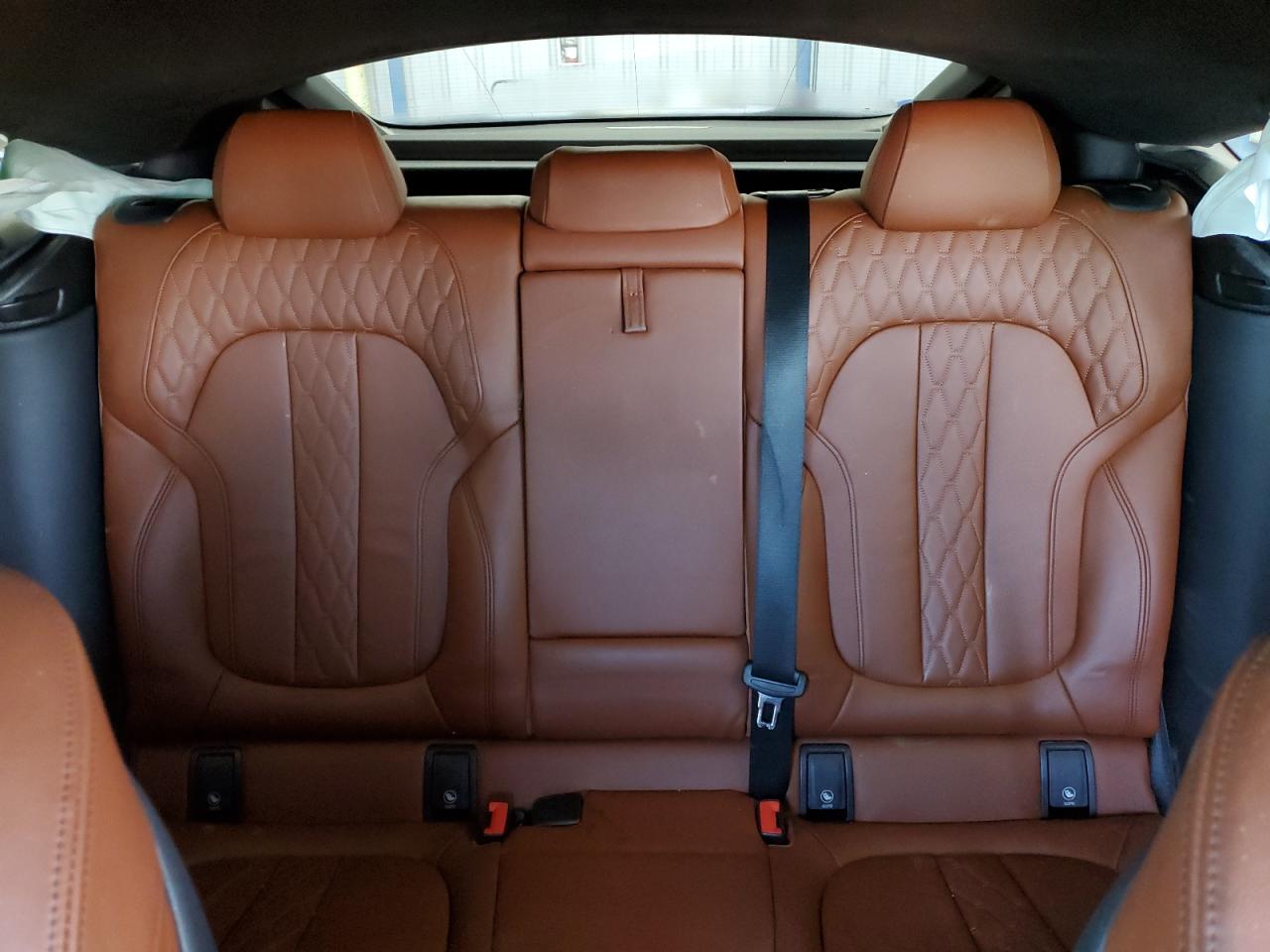 5UXCY8C04M9H56319 2021 BMW X6 M50I