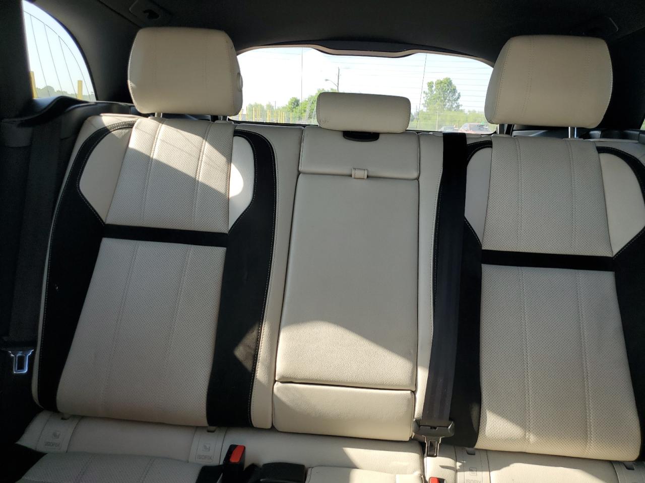 2019 Land Rover Range Rover Velar S VIN: SALYB2EX1KA791918 Lot: 61936025