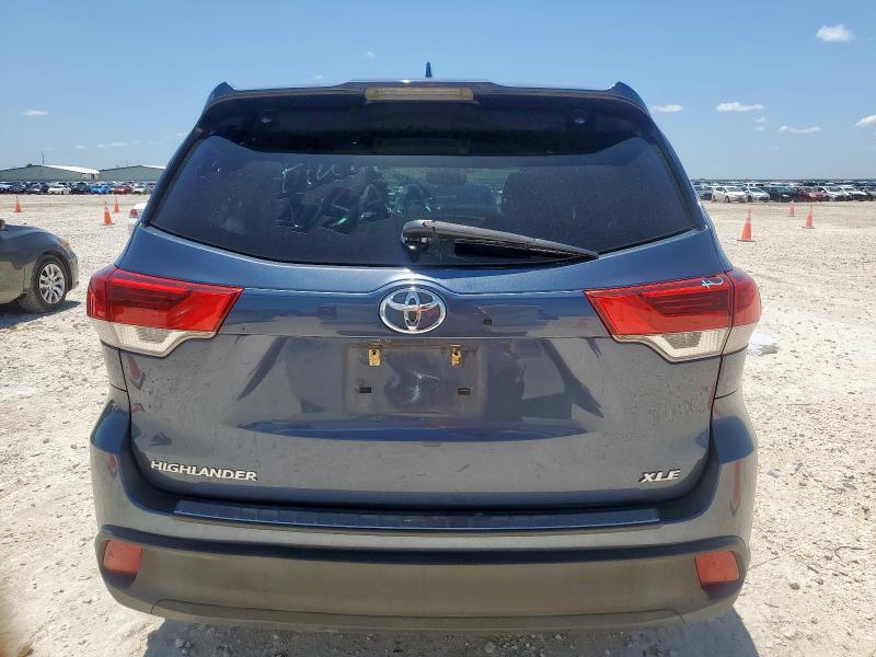  TOYOTA HIGHLANDER 2017 Blue