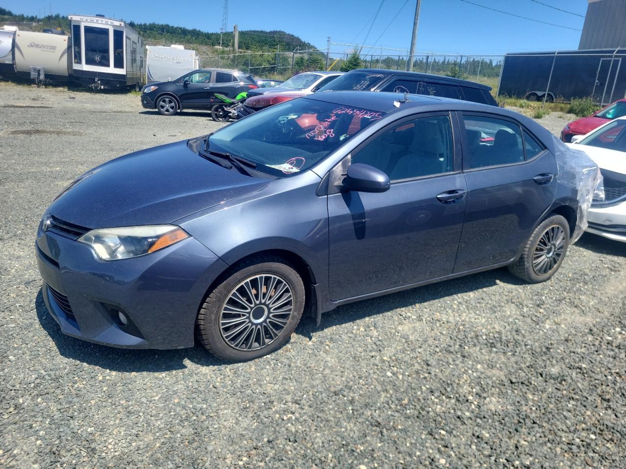 TOYOTA COROLLA 2015 VIN 2T1BURHE4FC242080