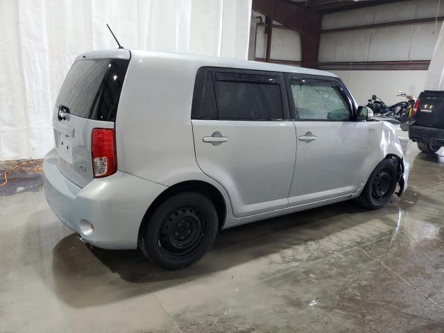  TOYOTA SCION 2013 Srebrny