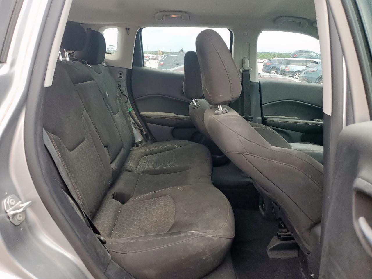 2021 Jeep Compass Sport VIN: 3C4NJCABXMT560301 Lot: 59361585