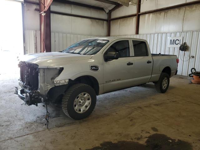  NISSAN TITAN 2018 Серебристый