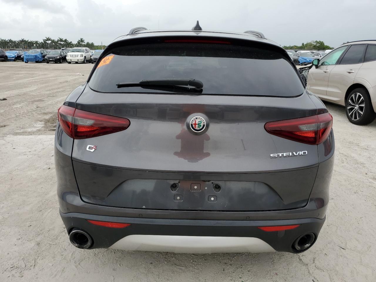 2018 Alfa Romeo Stelvio Sport VIN: ZASFAKPN2J7B68386 Lot: 62493865