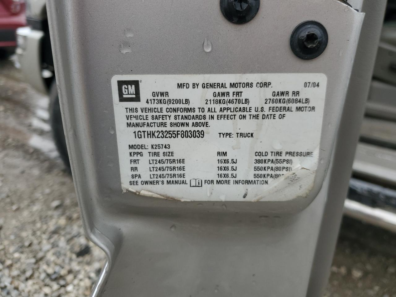 2005 GMC Sierra K2500 Heavy Duty VIN: 1GTHK23255F803039 Lot: 59152375