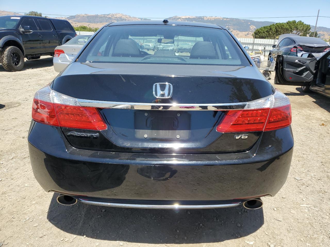HONDA ACCORD 2013 VIN 1HGCR3F82DA038817 photo 6