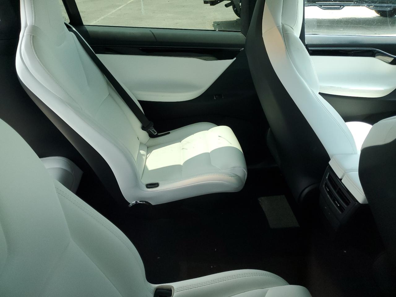 2018 Tesla Model X VIN: 5YJXCBE23JF103119 Lot: 58575065
