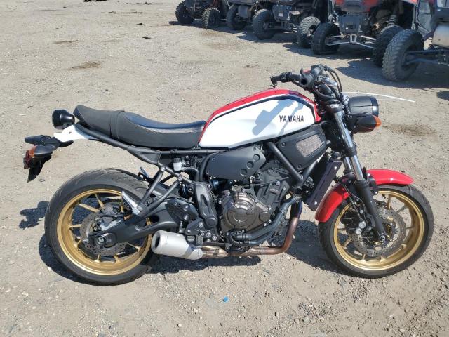  YAMAHA XSR700 2021 Белый