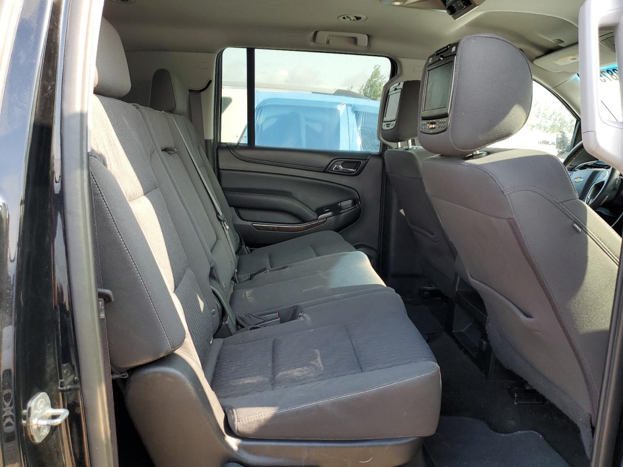 2017 Chevrolet Suburban C1500 Ls VIN: 1GNSCGEC2HR133255 Lot: 60613875