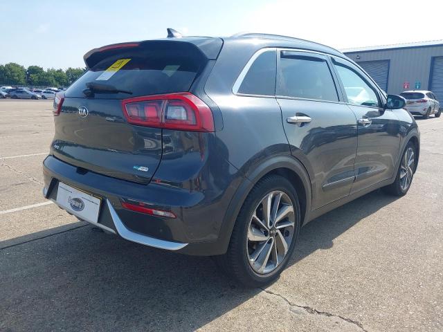 2017 KIA NIRO 3 S-A