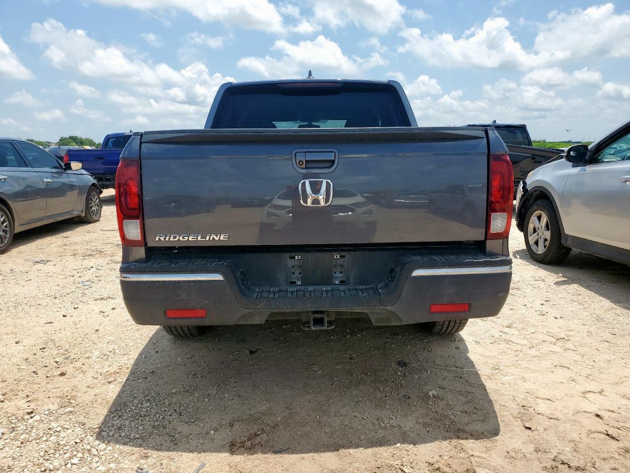 2018 Honda Ridgeline Rtl VIN: 5FPYK2F66JB002057 Lot: 61104235