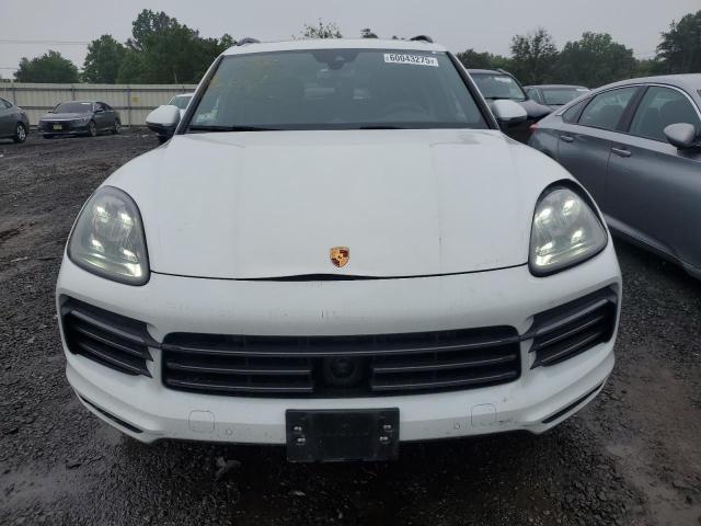  PORSCHE CAYENNE 2022 Белы
