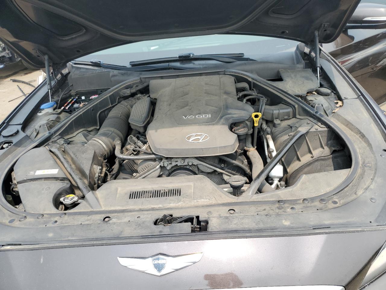 2015 Hyundai Genesis 3.8L VIN: KMHGN4JEXFU061354 Lot: 58845875