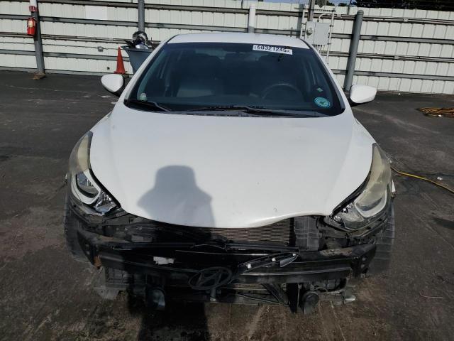  HYUNDAI ELANTRA 2014 Белы