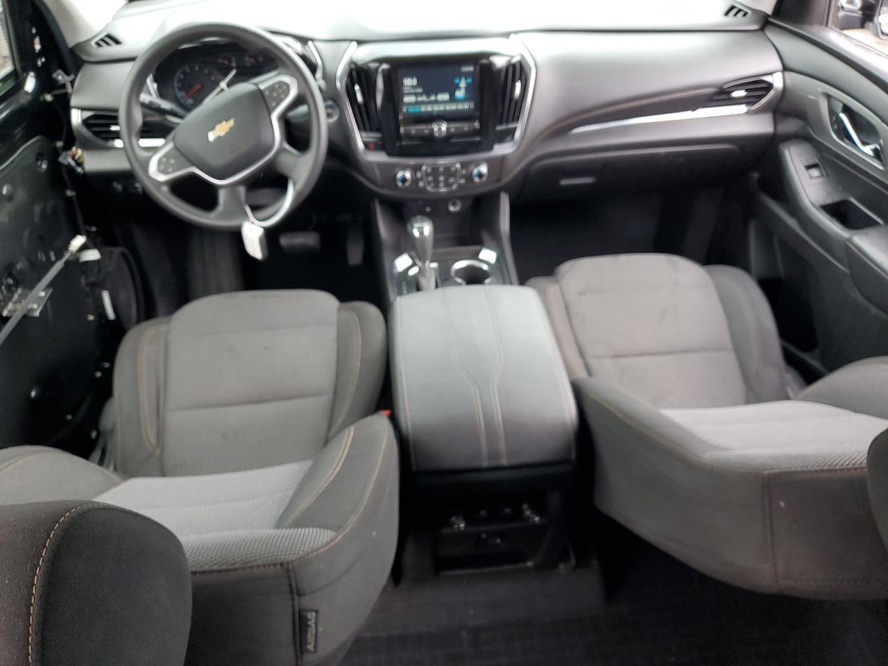 2018 Chevrolet Traverse Ls VIN: 1GNEVFKW6JJ184178 Lot: 62399085