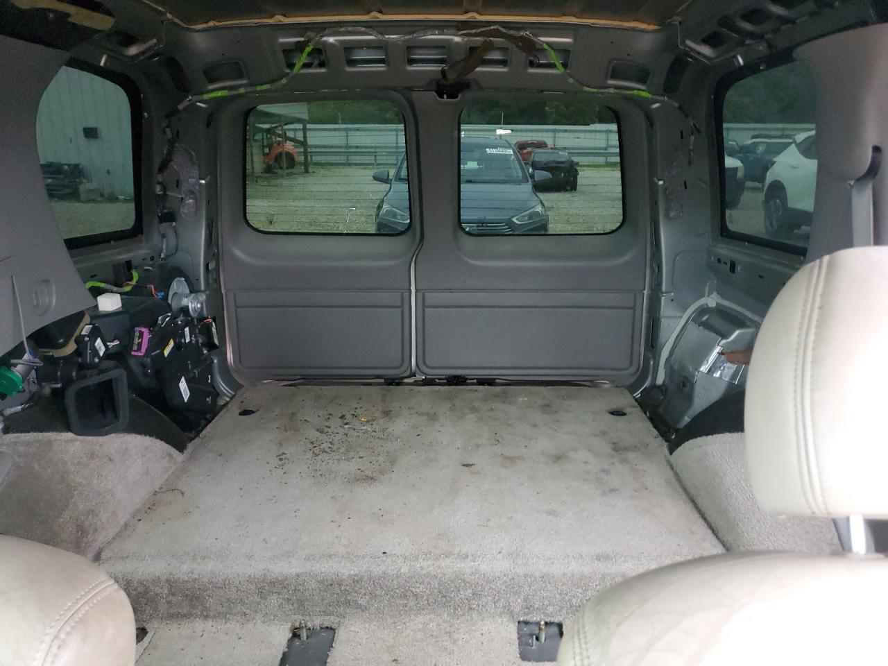 2000 GMC Yukon VIN: 1GKEK13T1YJ193636 Lot: 57052005