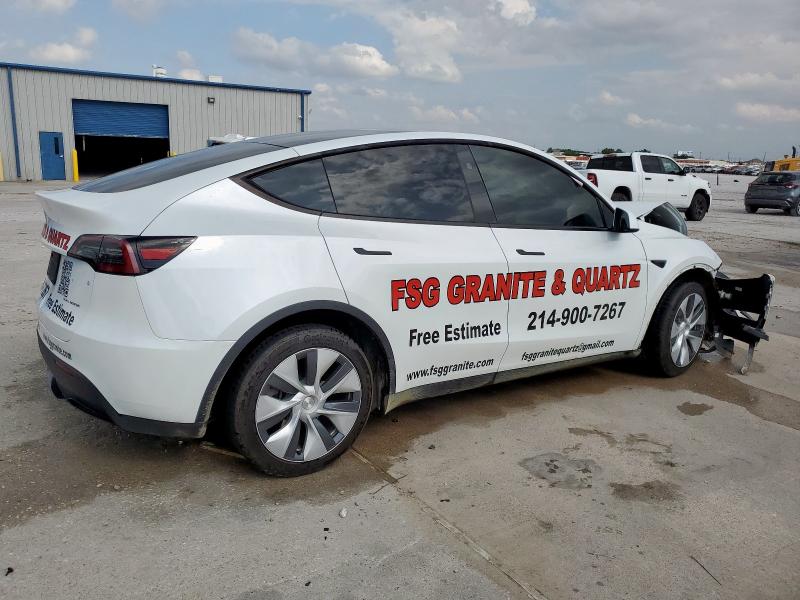  TESLA MODEL Y 2024 Biały