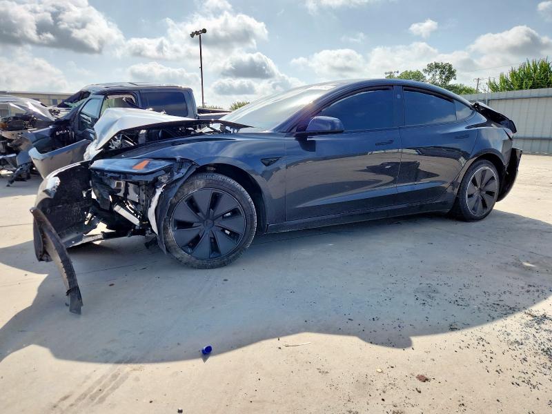 TESLA MODEL 3 2024