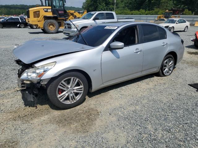 2015 Infiniti Q40