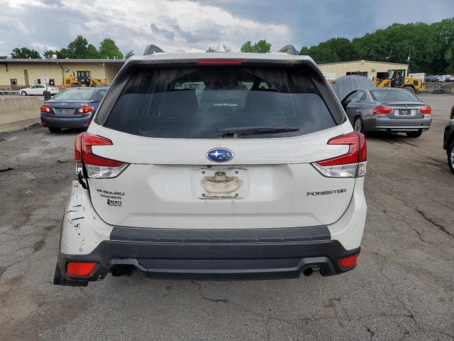  SUBARU FORESTER 2019 Biały