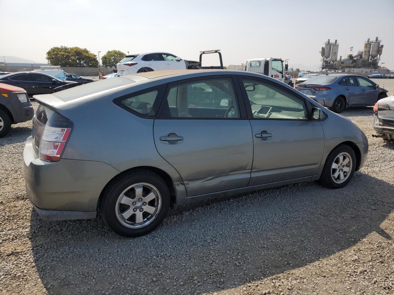 TOYOTA PRIUS 2005 VIN JTDKB20U853096144 zdjęcie 3