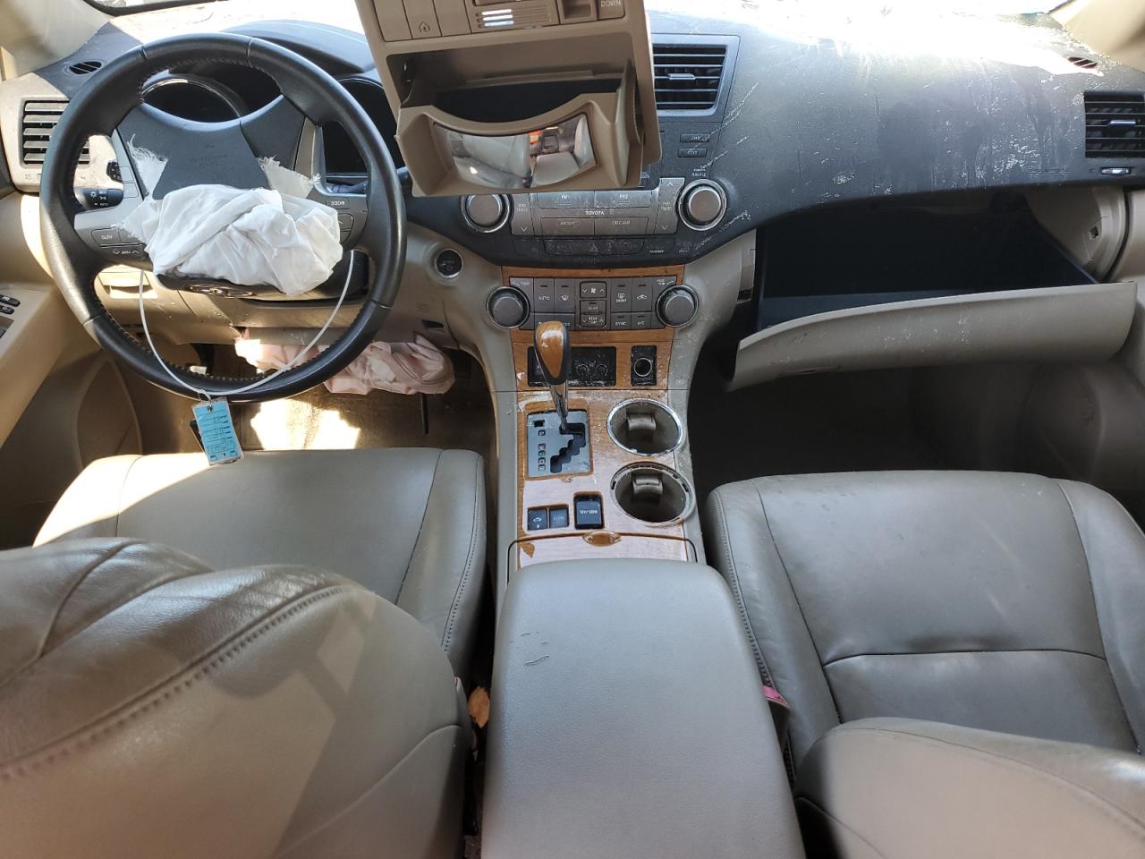2010 Toyota Highlander Hybrid Limited VIN: JTEJW3EH8A2047975 Lot: 62694845