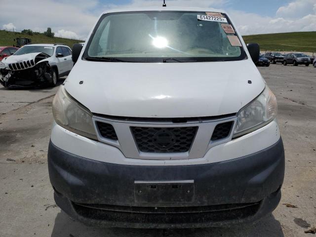 Фургоны NISSAN NV 2016 Белы